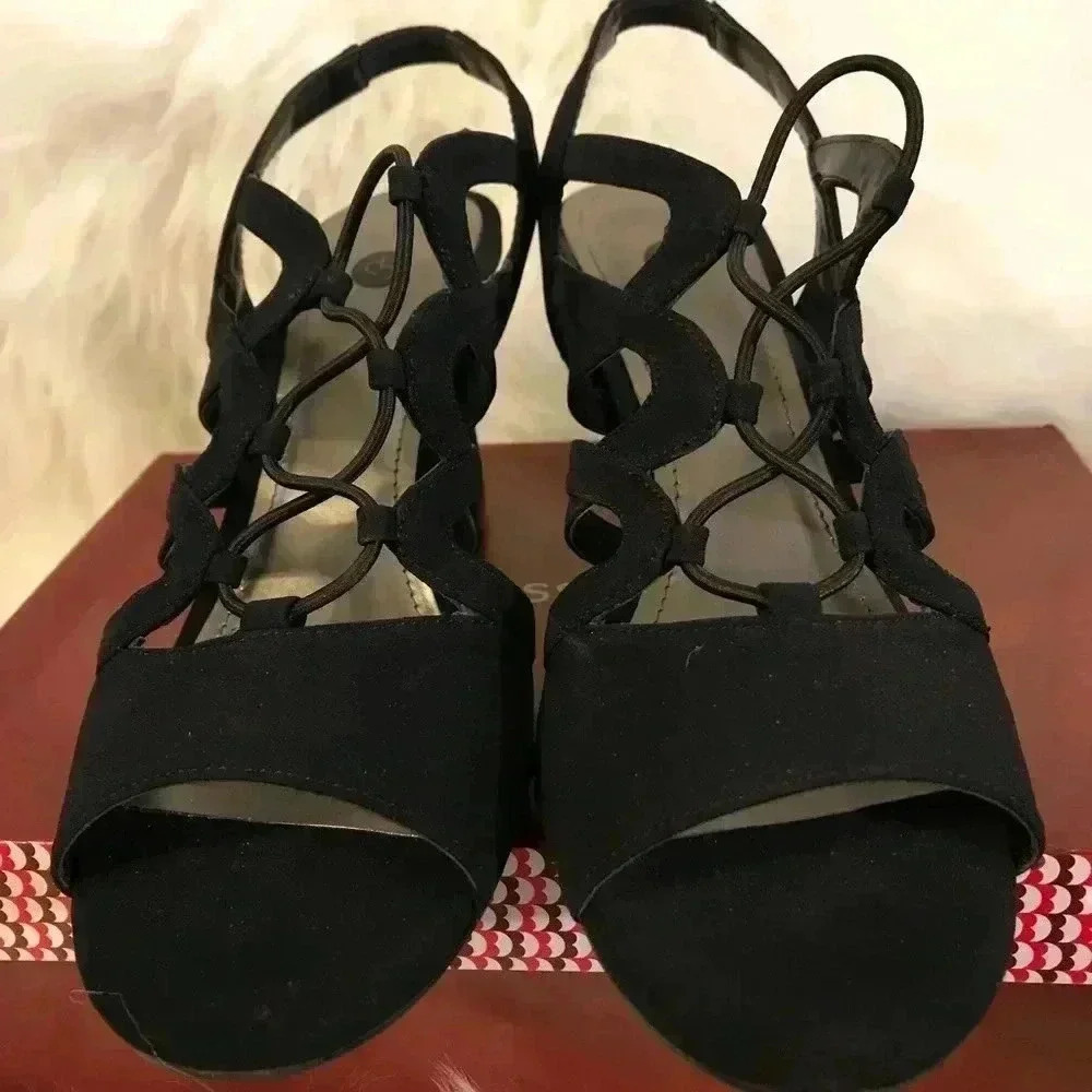 Dress Barn Dress Sandals with box Size 9